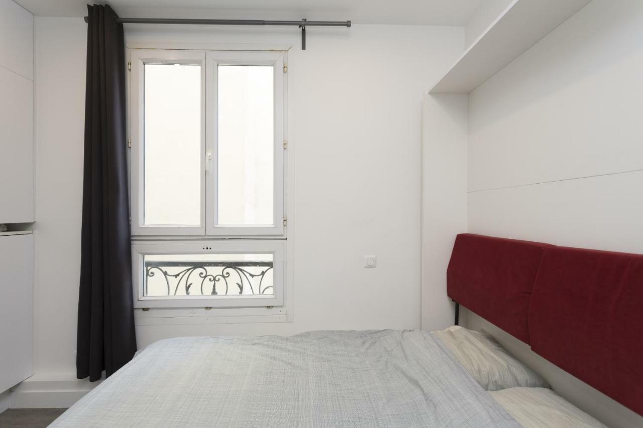 Studette De Charme Neuve Proche Invalides Apartment Paris Bagian luar foto